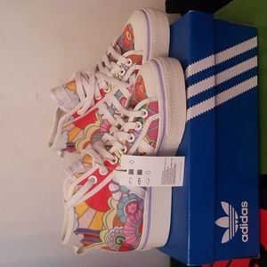 Adidas nizza platform mid sneakers size US 7.5